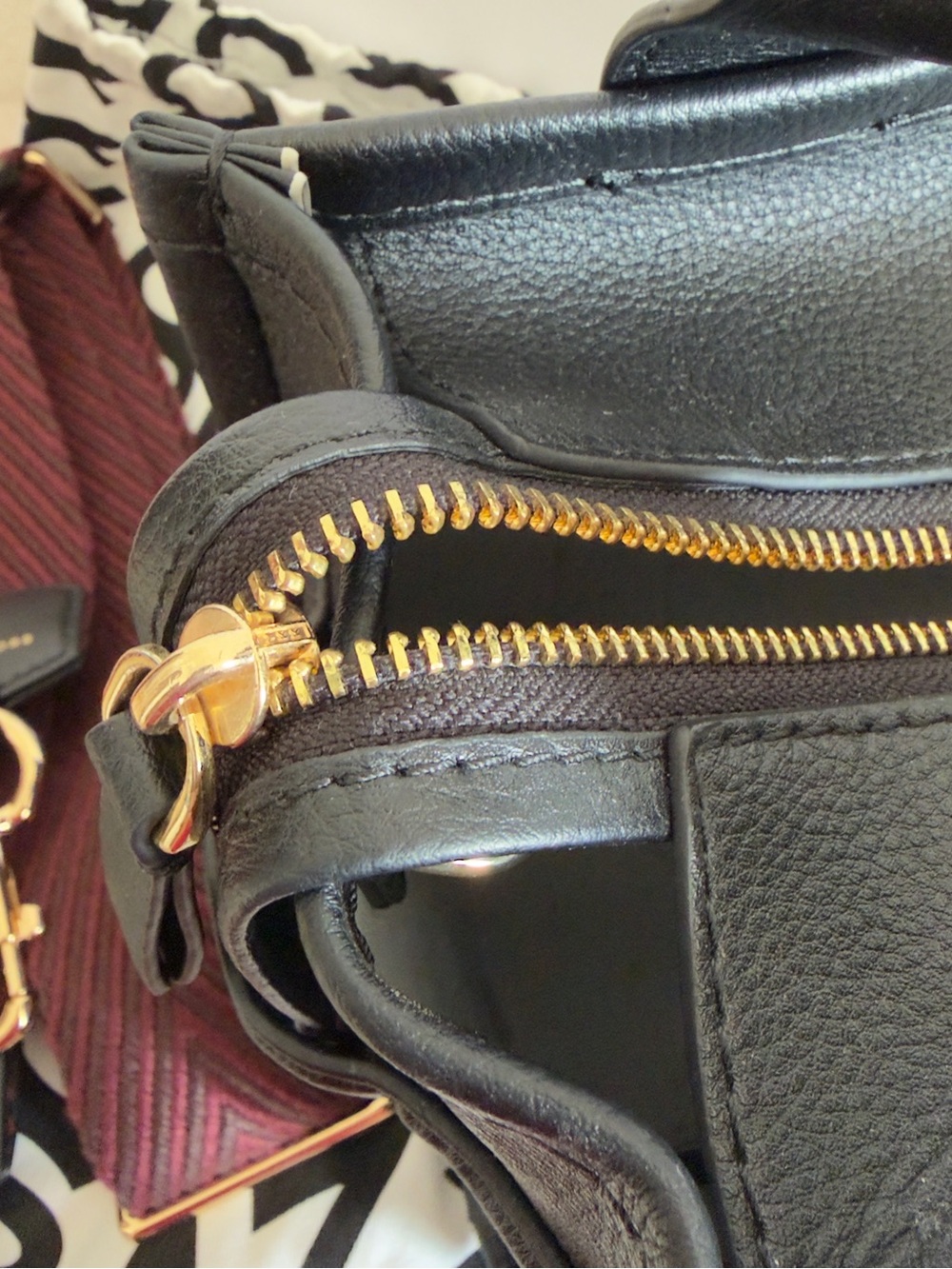Marc Jacobs Black Tote Bag Small with Maroon Strap - Picture 5 of 6